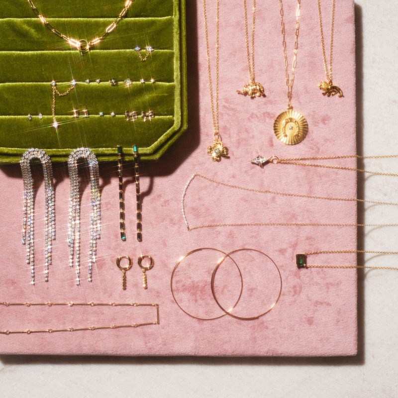 The Wise Necklace